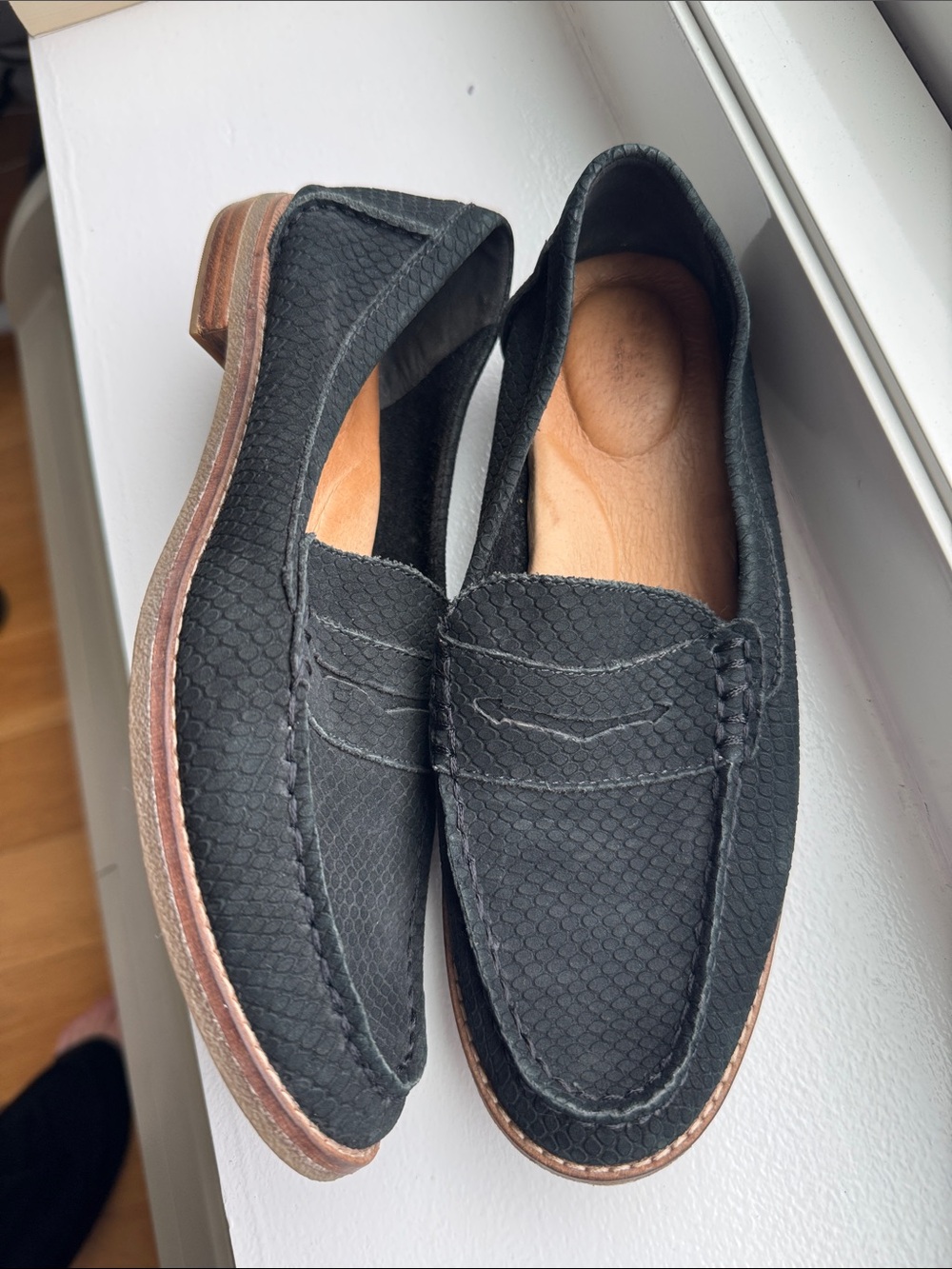 Women Sperry Textured Penny Loafers
